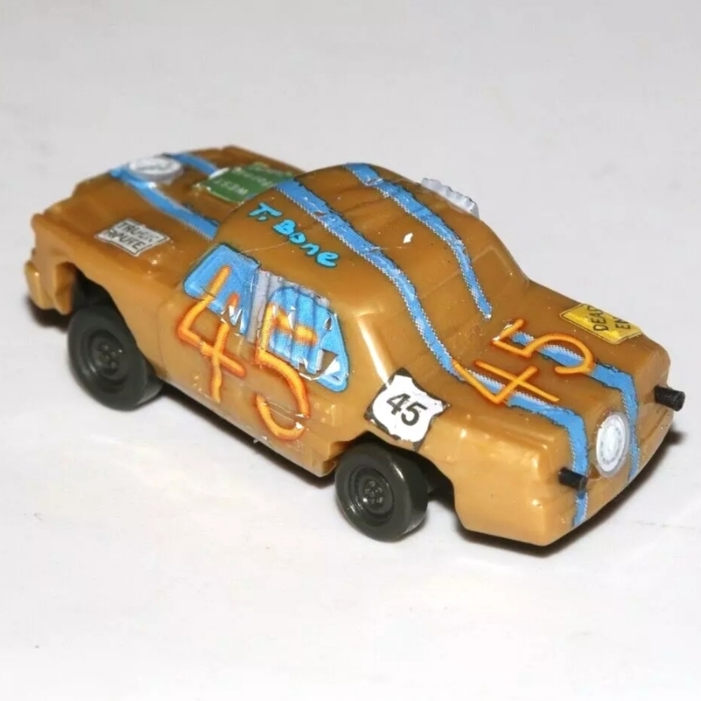 Disney PIXAR CARS Thunder Hollow Demolition #45 Crazy 8 - Disney / plastic car - Picture 4 of 4